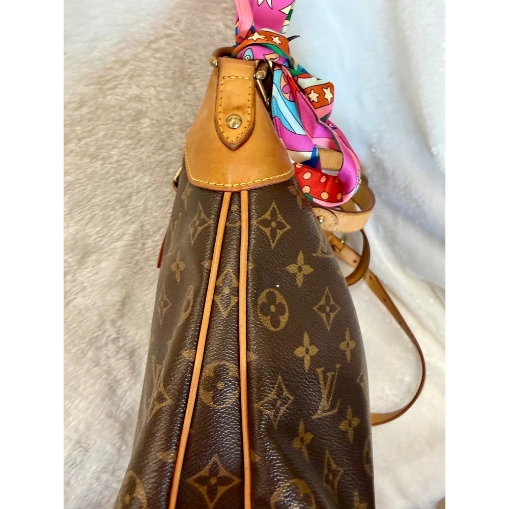 Louis Vuitton Monogram Odeon GM bag vintage - Picture 9 of 16
